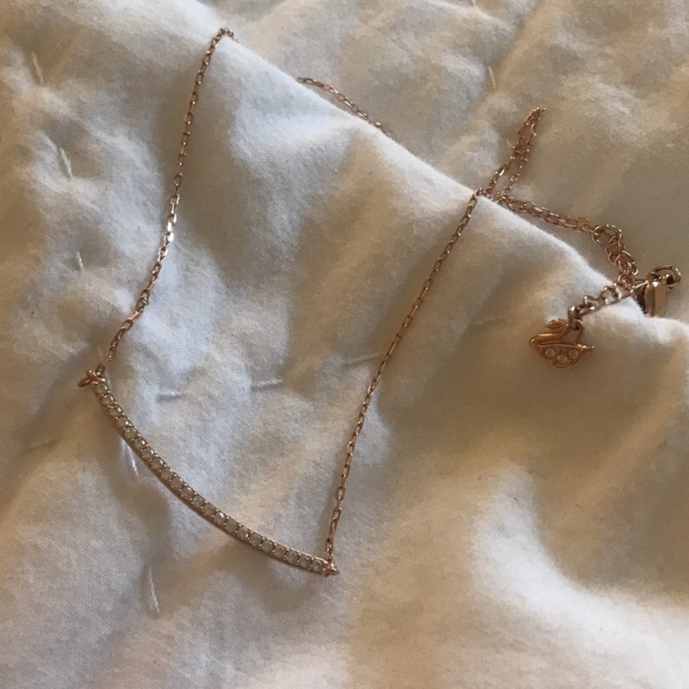 ***SOLD***Swarovski Rose Gold bar necklace
